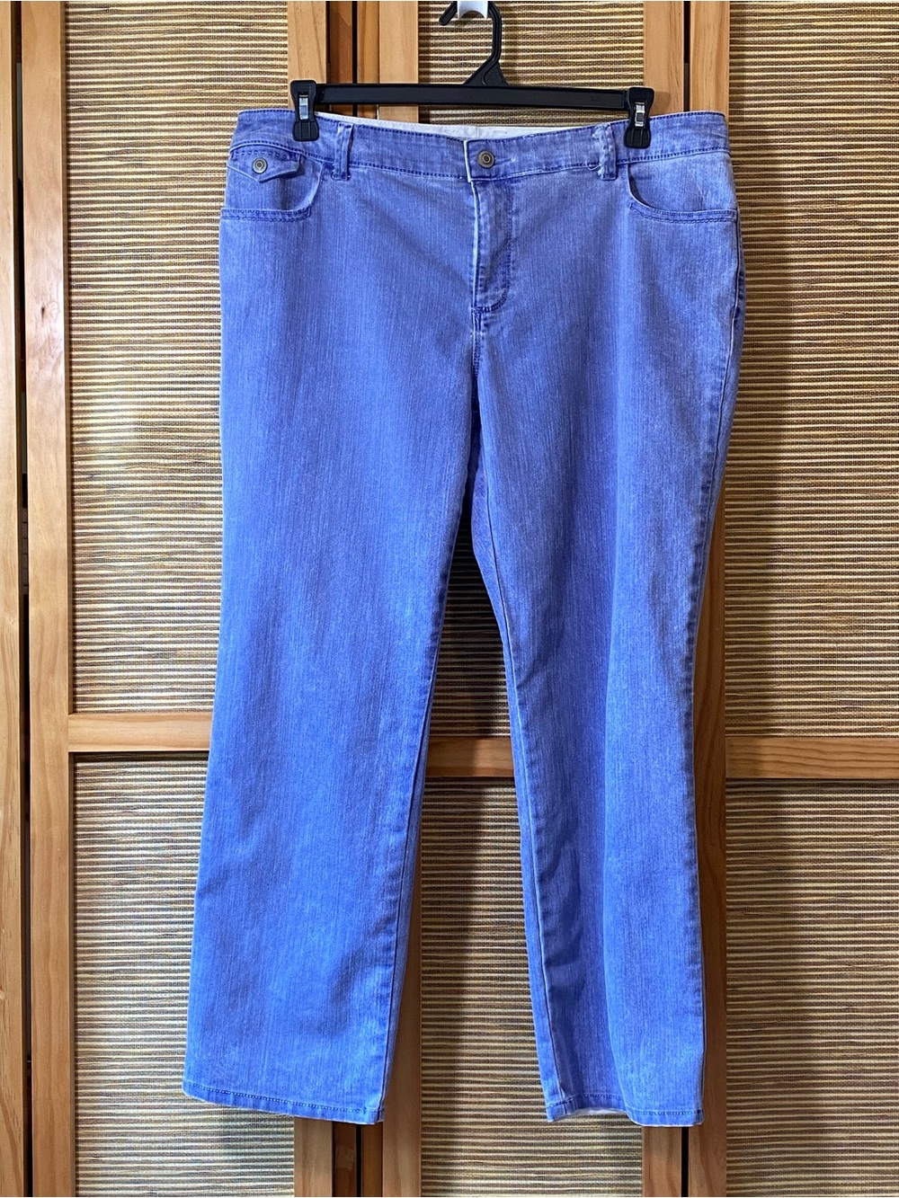 Straight leg jeans size 18 inseam 28”